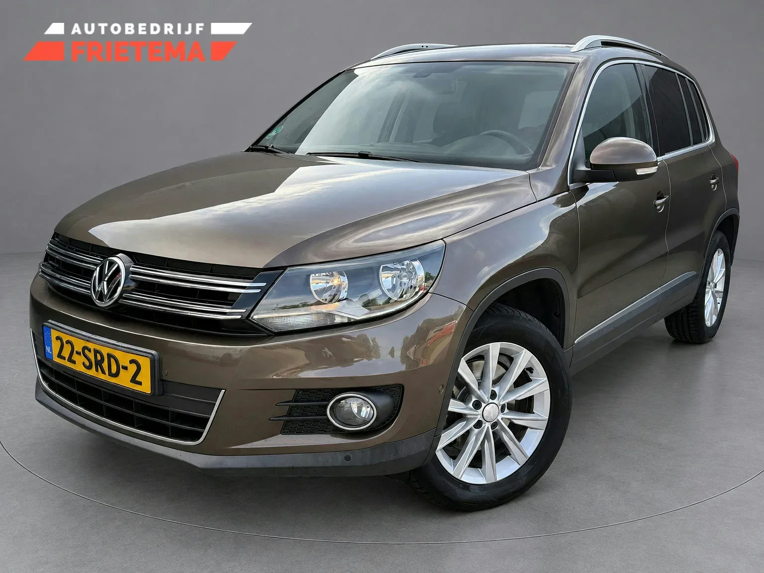 Volkswagen Tiguan (2011) — foto 1