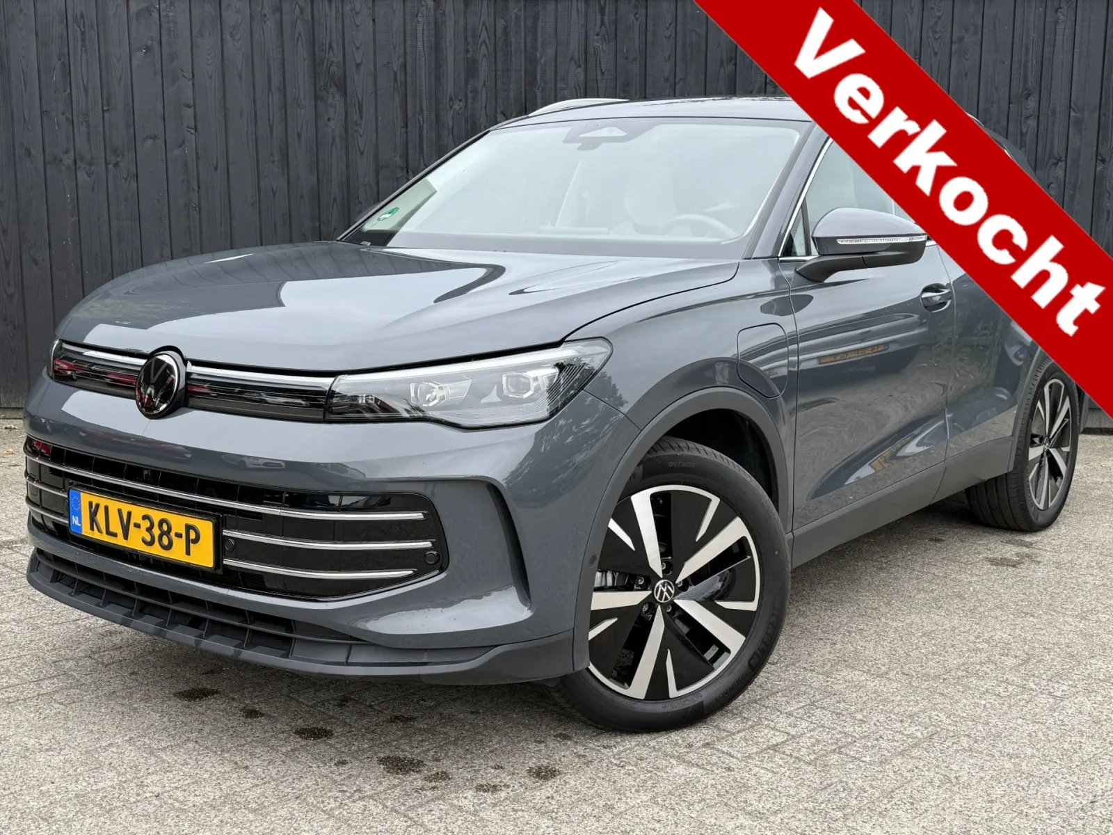 Volkswagen Tiguan (2025) — foto 1