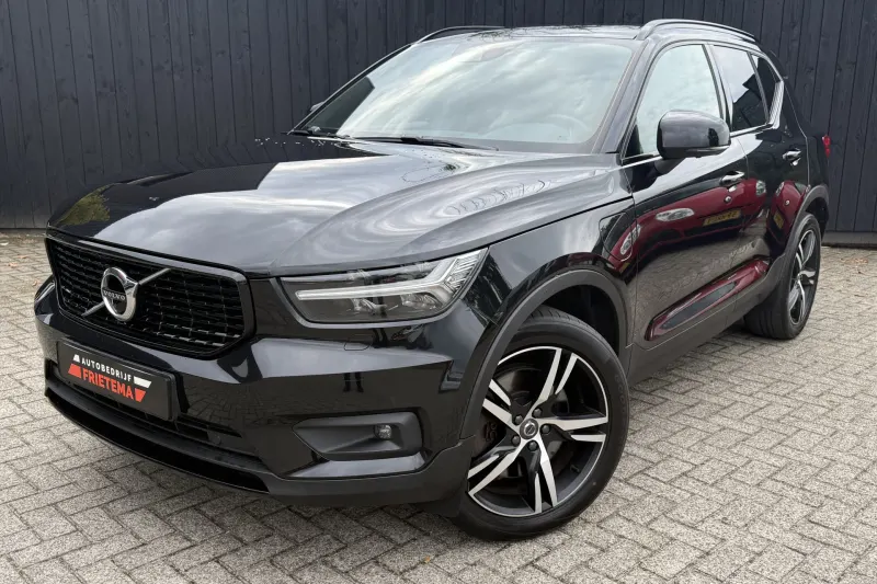 Volvo XC40 (2021)