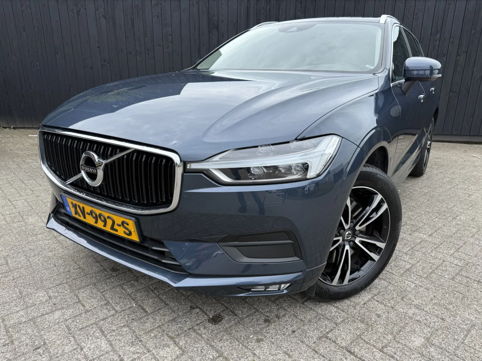 Volvo XC60 (2019) — foto 1