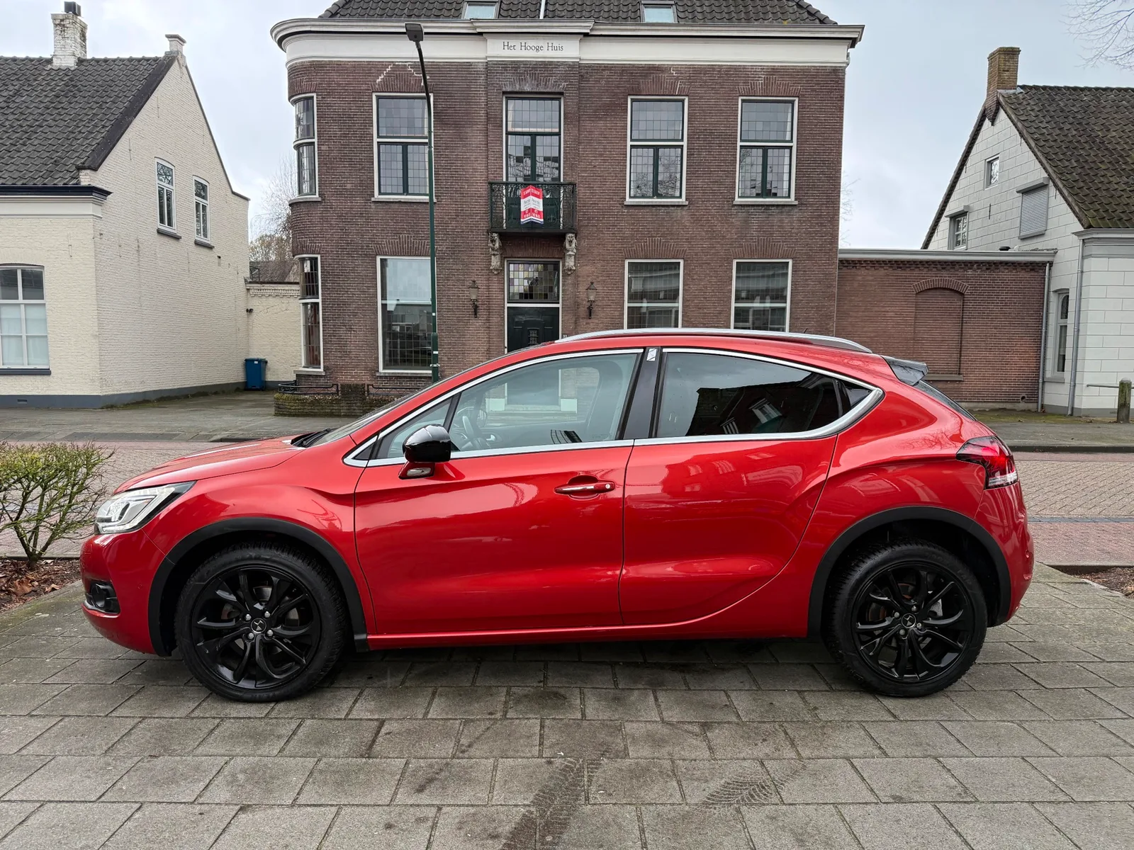 DS 4 (2016) — foto 1