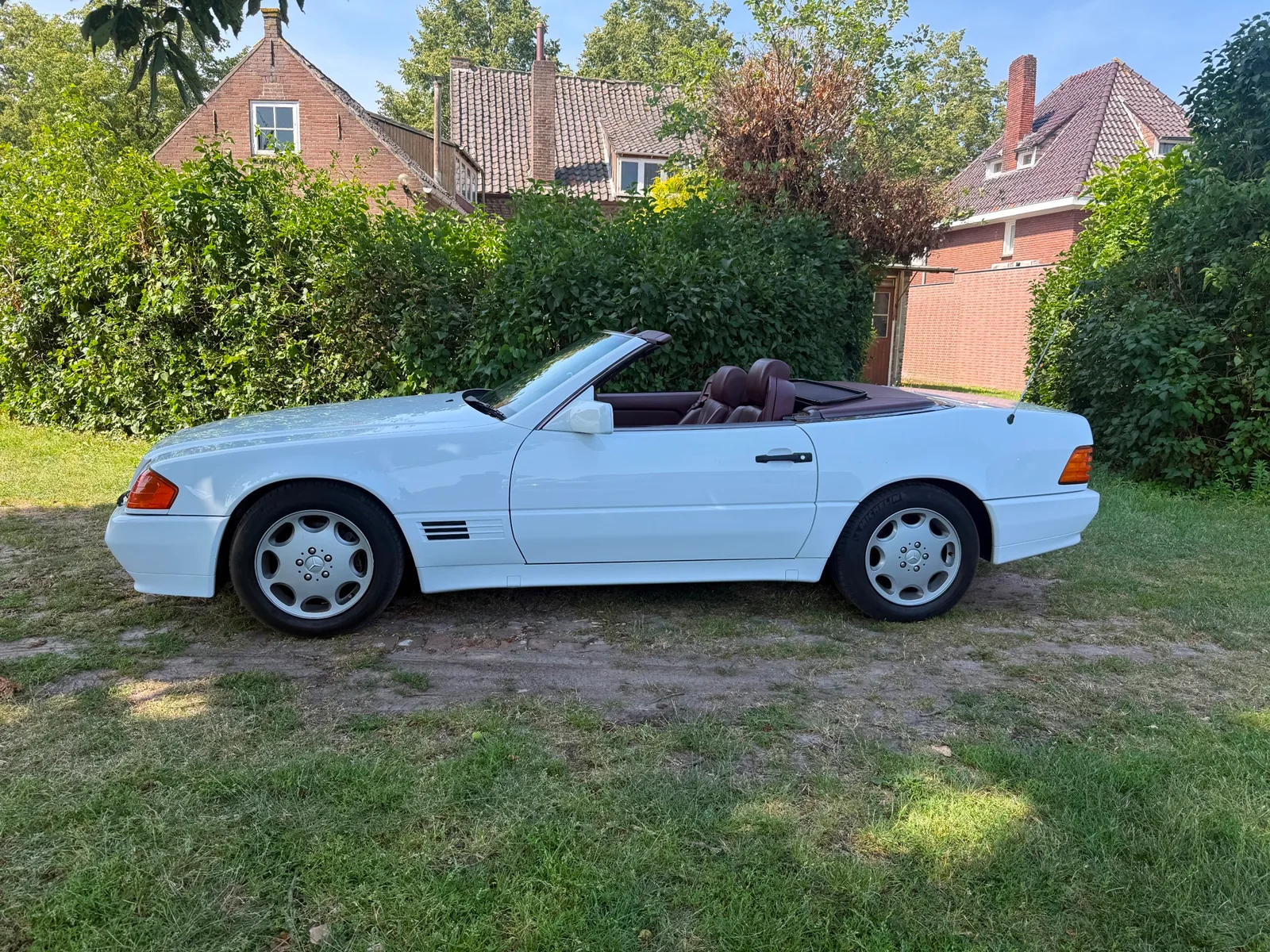 Mercedes-Benz SL-Klasse (1991) — foto 1