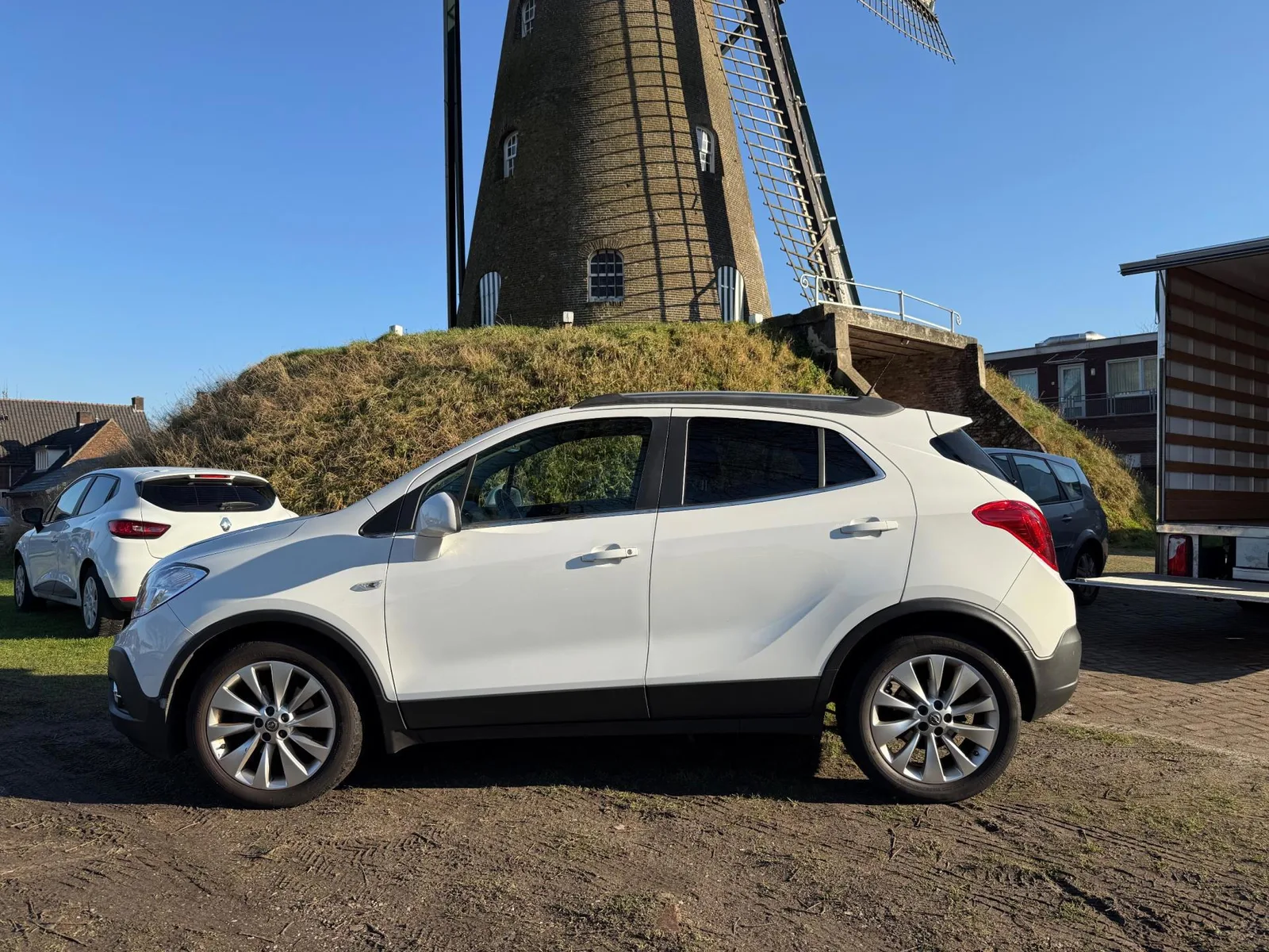Opel Mokka (2015) — foto 1