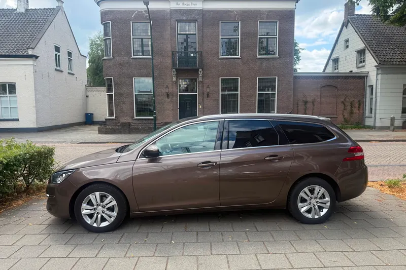 Peugeot 308 (2014)