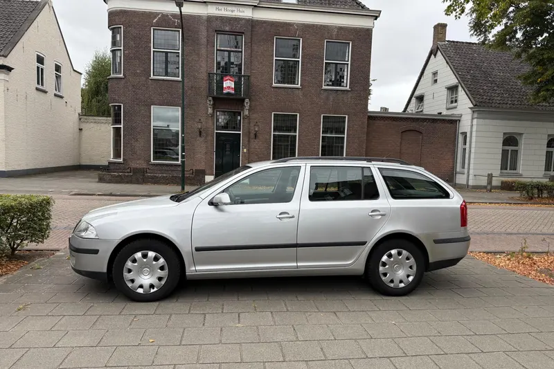 Škoda Octavia (2005)