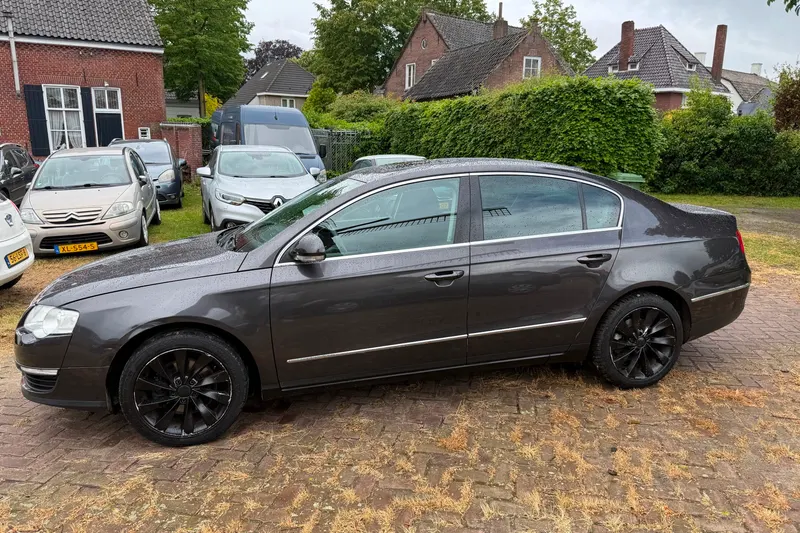 Volkswagen Passat (2007)