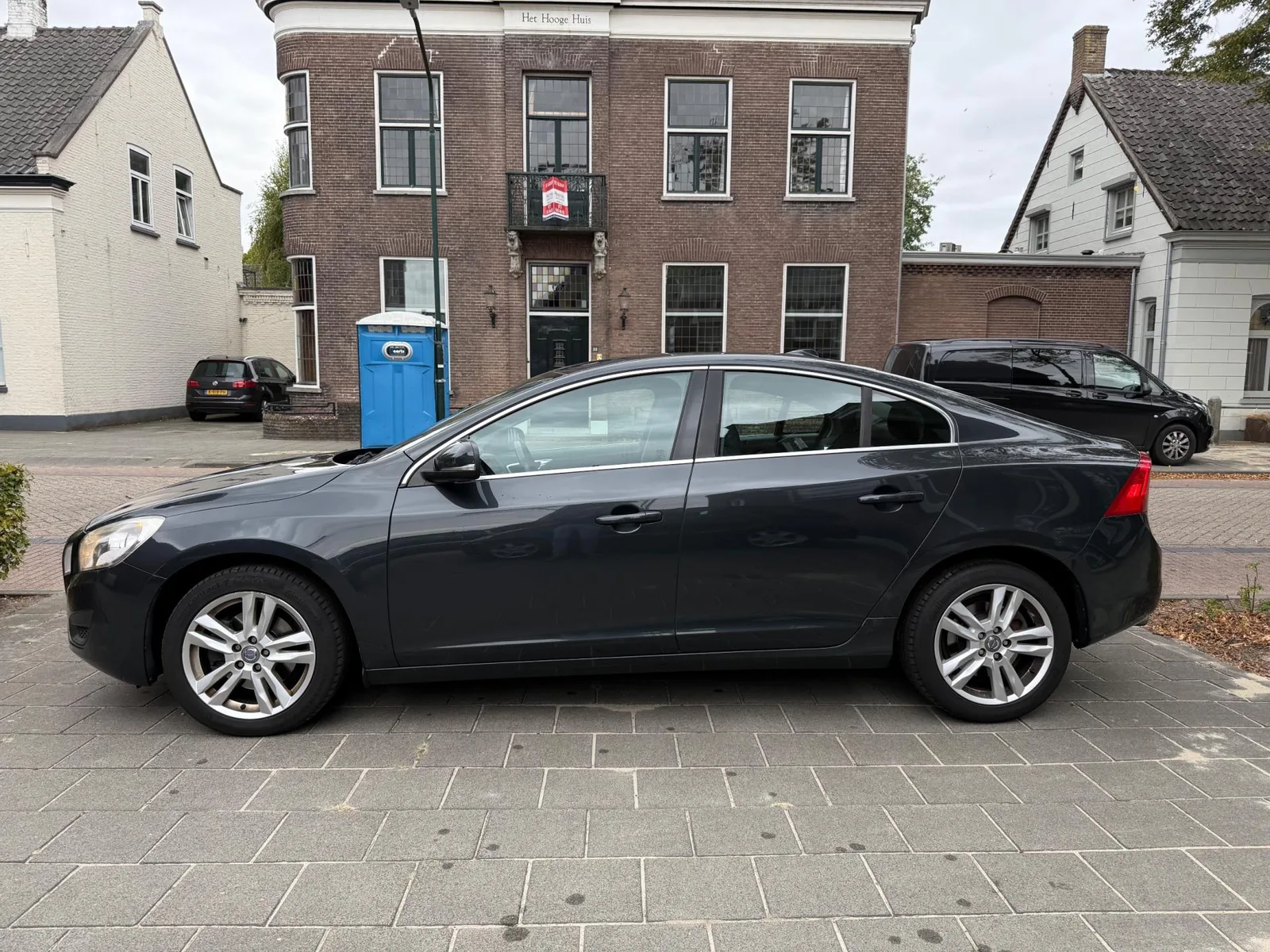 Volvo S60 (2013) — foto 1