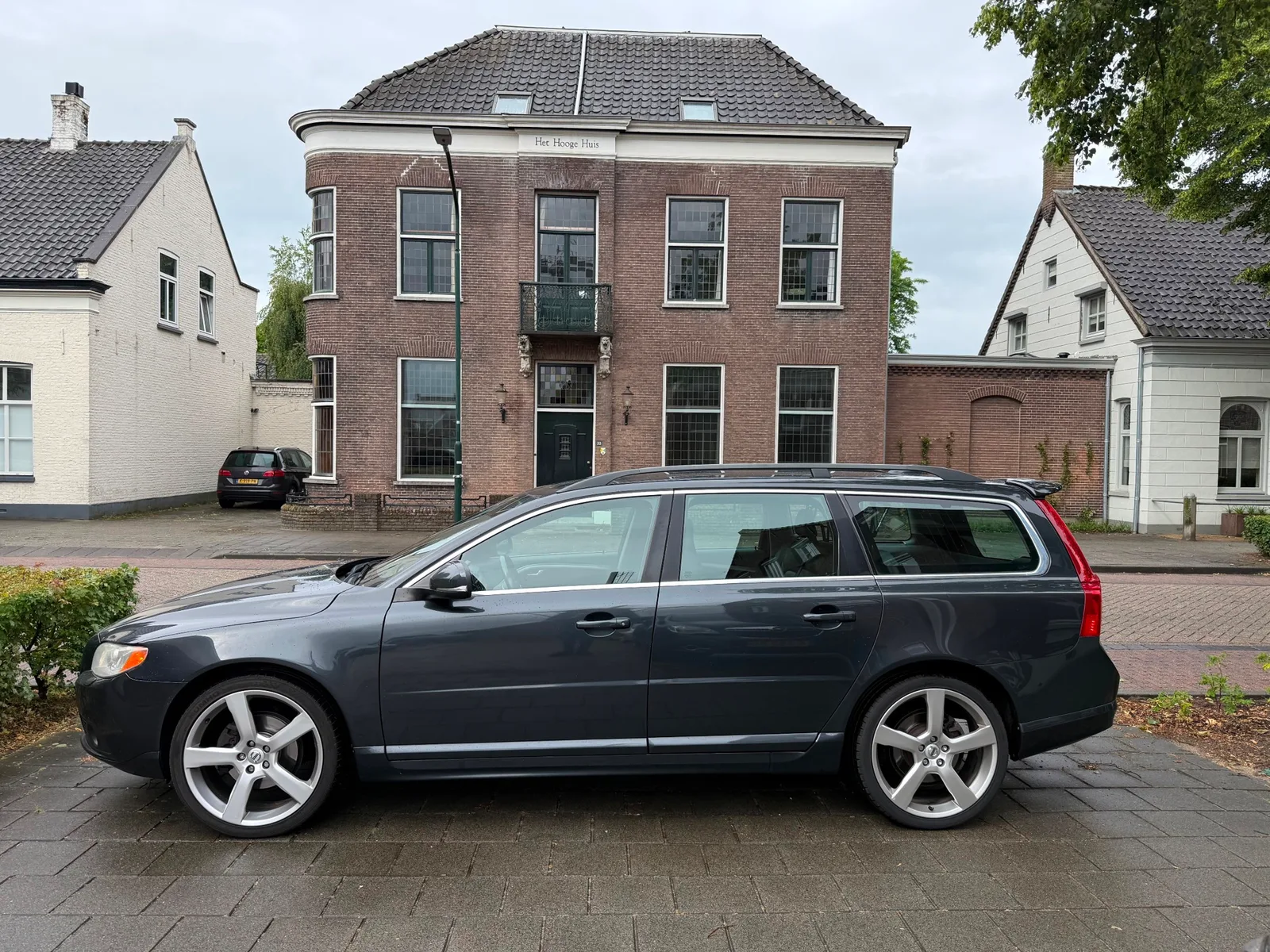 Volvo V70 (2012) — foto 1