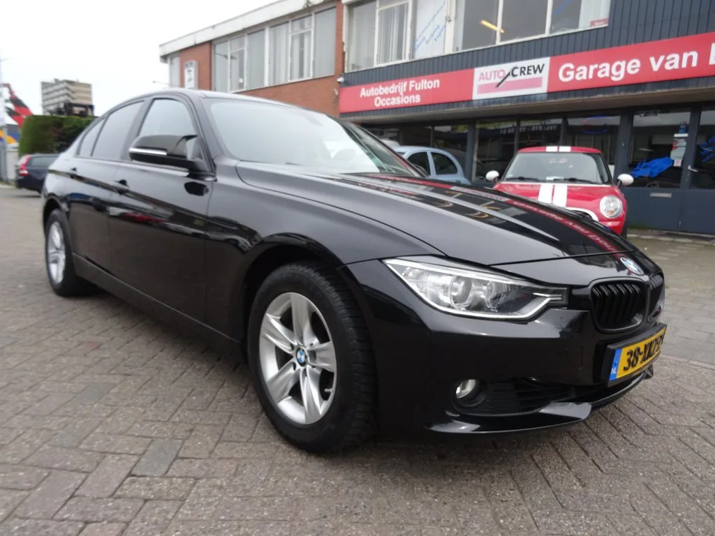 BMW 3-Serie (2012) — foto 1