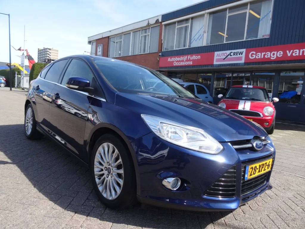Ford Focus (2012) — foto 1