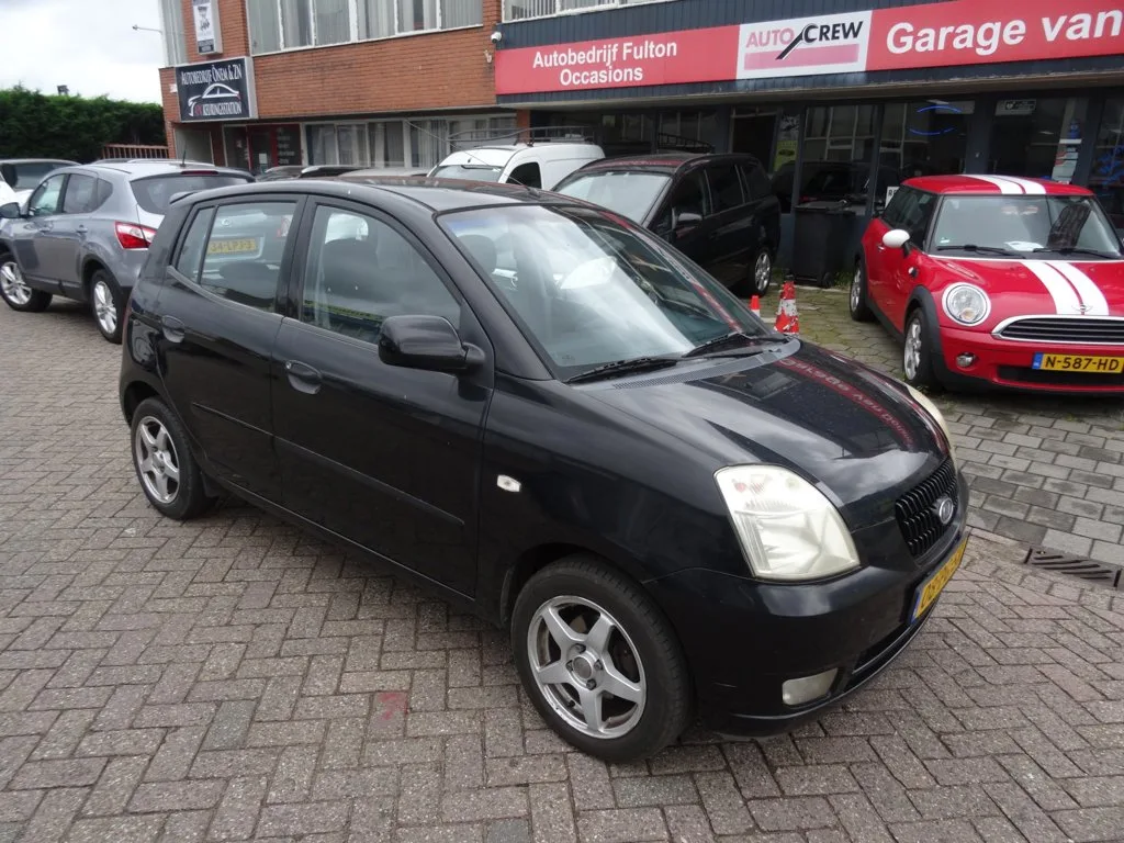 Kia Picanto (2004) — foto 1