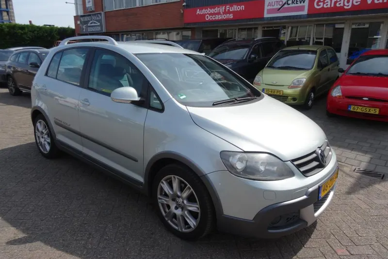 Volkswagen Golf (2008)