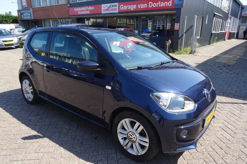 Volkswagen Up! (2012)