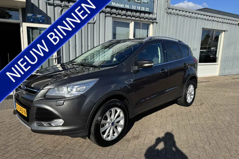Ford Kuga (2015)
