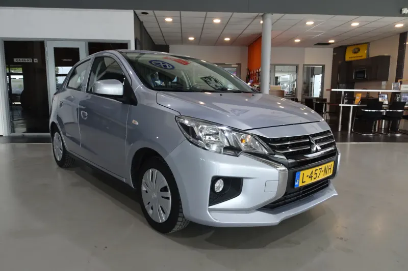 Mitsubishi Space Star (2021)