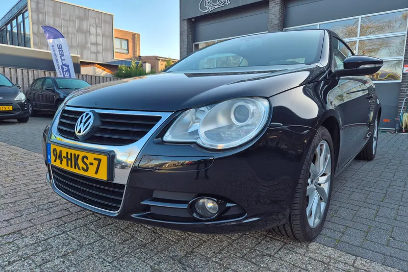 Volkswagen Eos (2010)