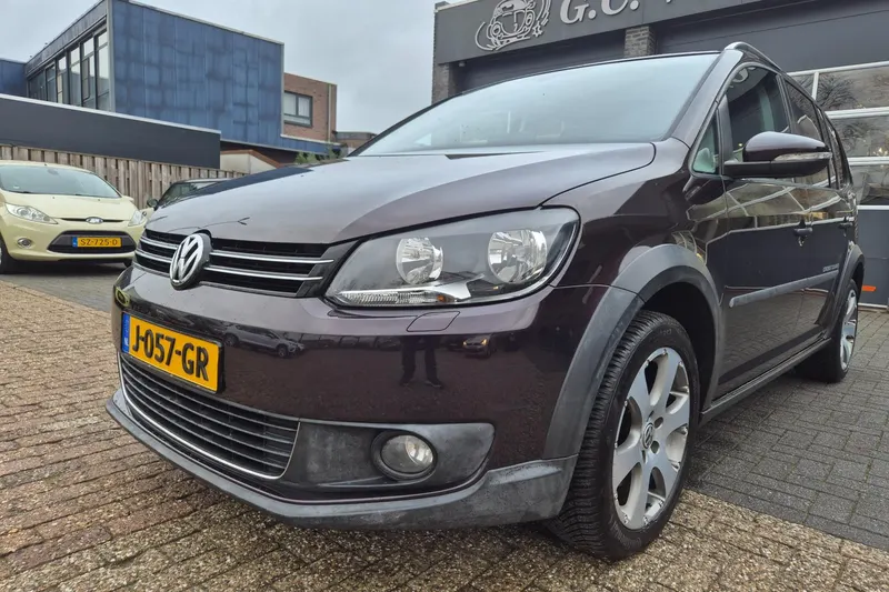 Volkswagen Touran (2013)
