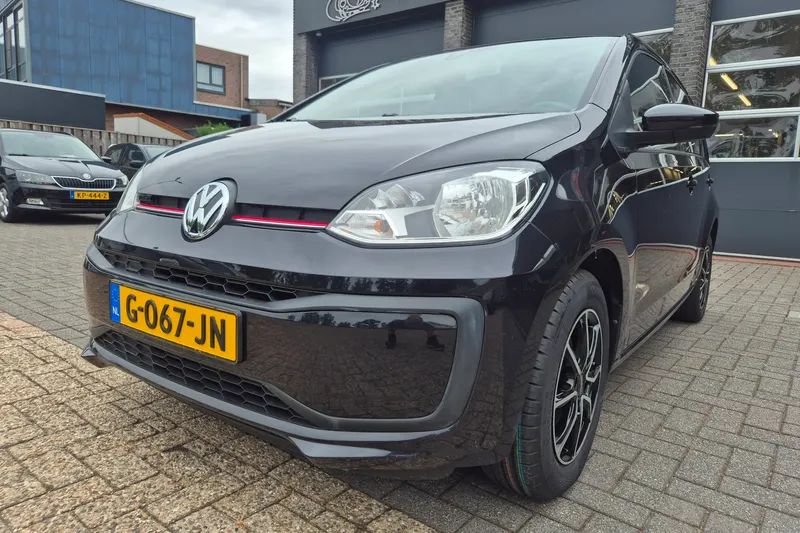 Volkswagen Up! (2019)