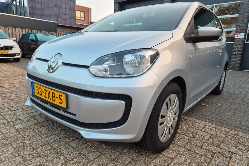 Volkswagen Up! (2013)