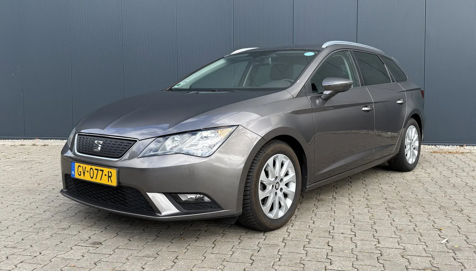 SEAT Leon (2016) — foto 1