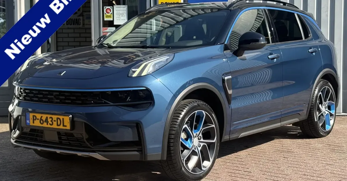 Lynk & Co 01 (2022) — foto 1