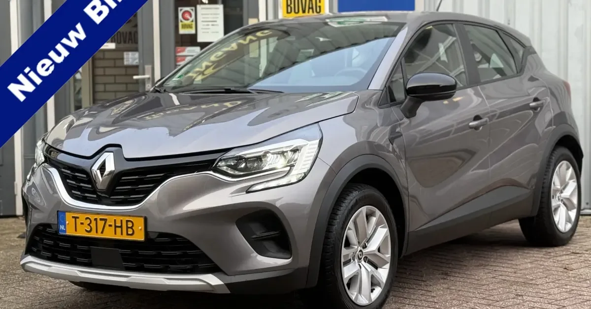 Renault Captur (2023) — foto 1