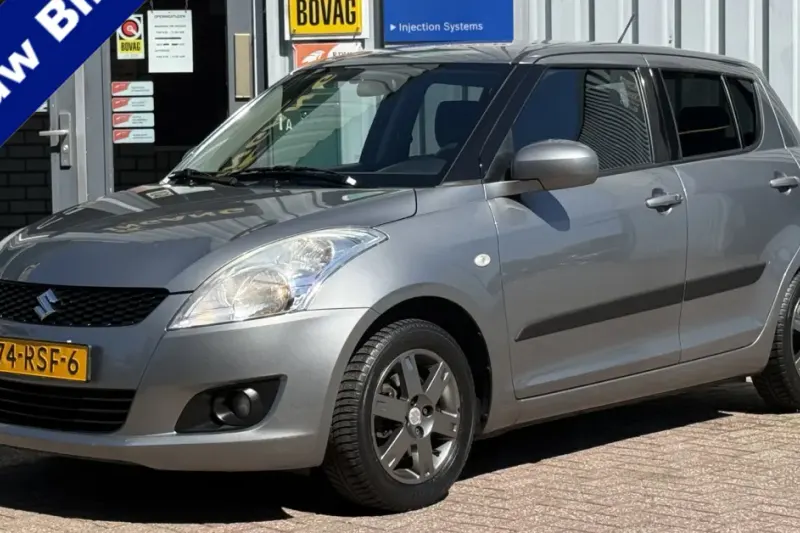 Suzuki Swift (2011)