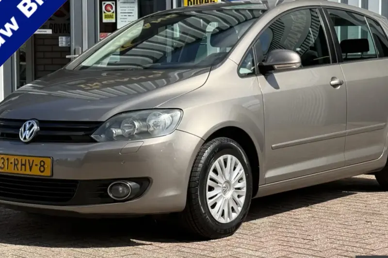 Volkswagen Golf (2011)