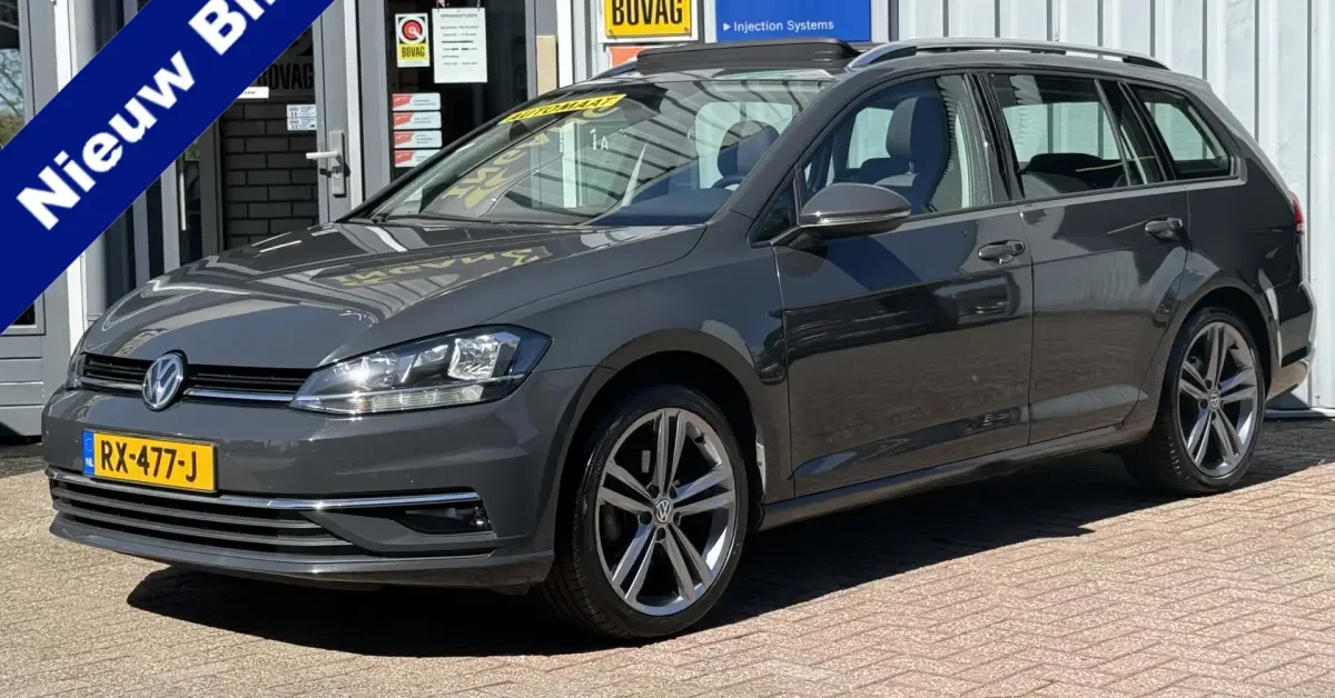 Volkswagen Golf (2018) — foto 1