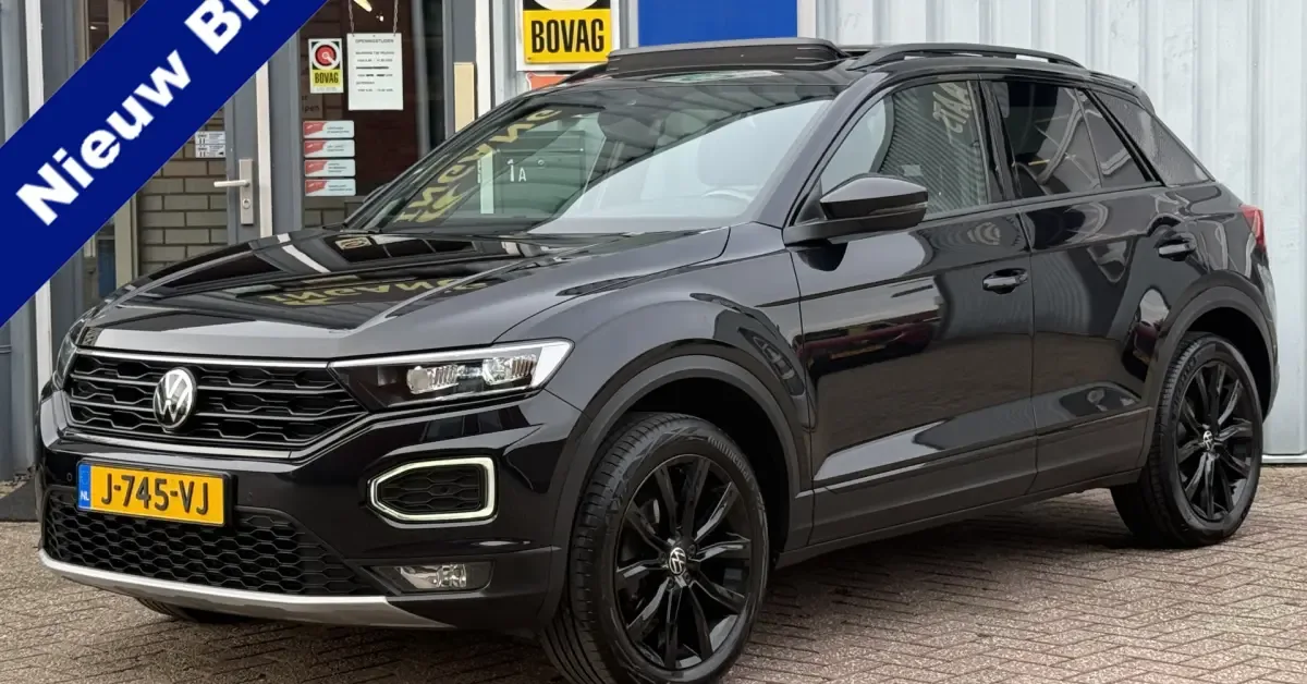 Volkswagen T-Roc (2020) — foto 1