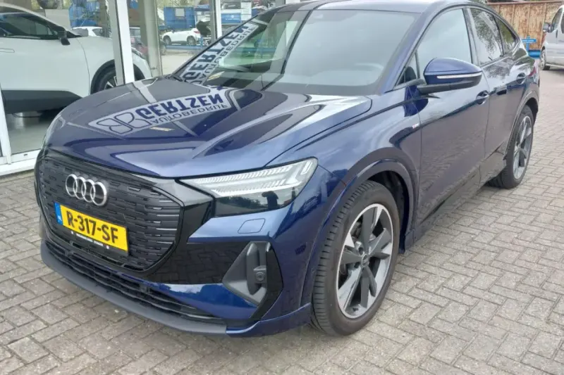 Audi Q4 (2022)