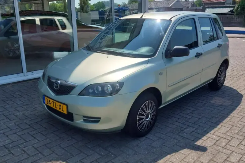 Mazda 2 (2006)