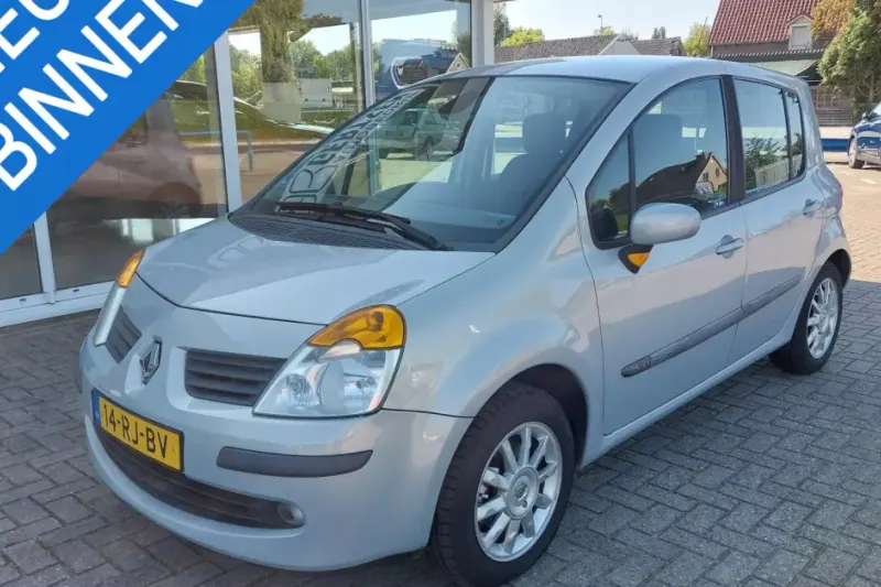 Renault Modus (2005)