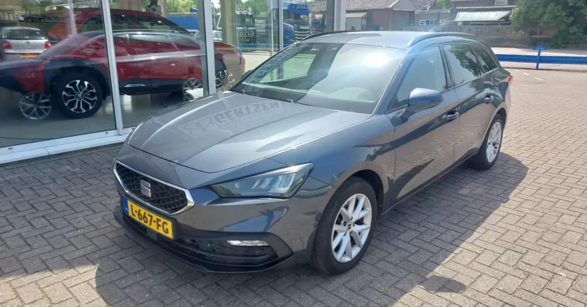SEAT Leon (2021) — foto 1