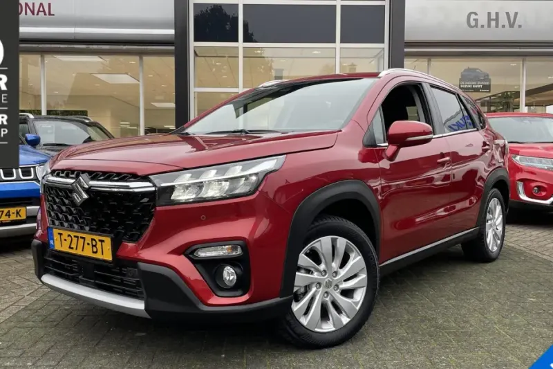Suzuki S-Cross (2023)