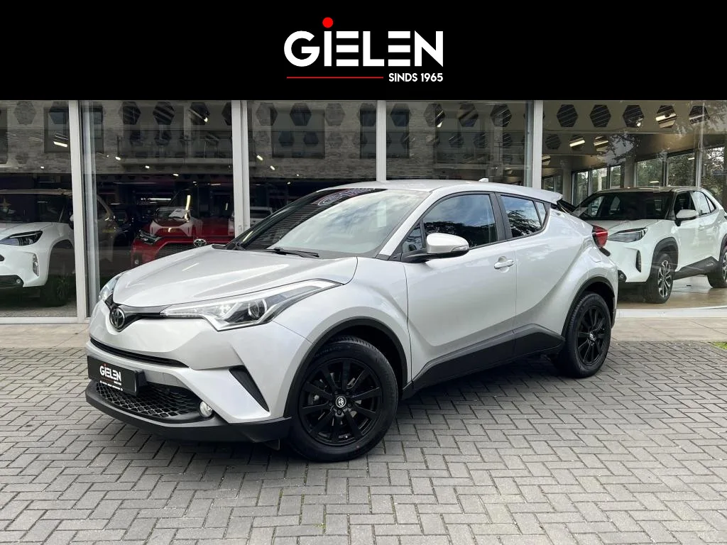 Toyota C-HR (2017) — foto 1
