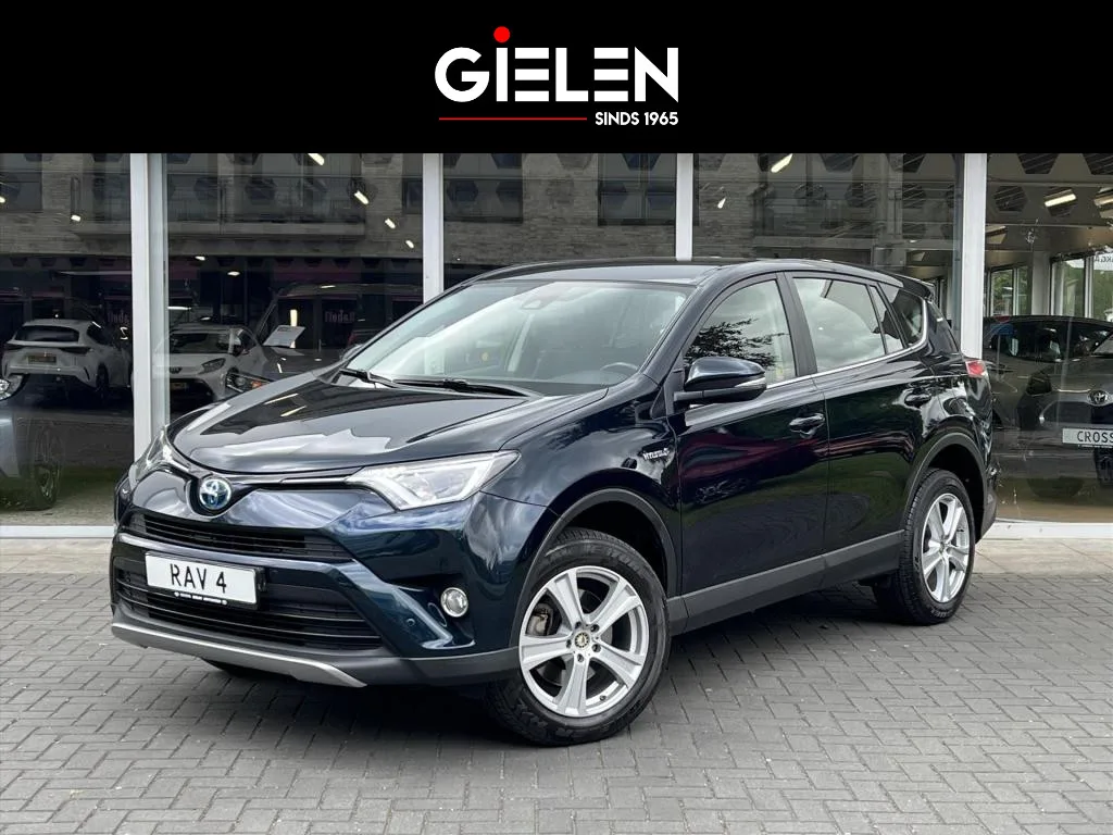 Toyota RAV4 (2018) — foto 1
