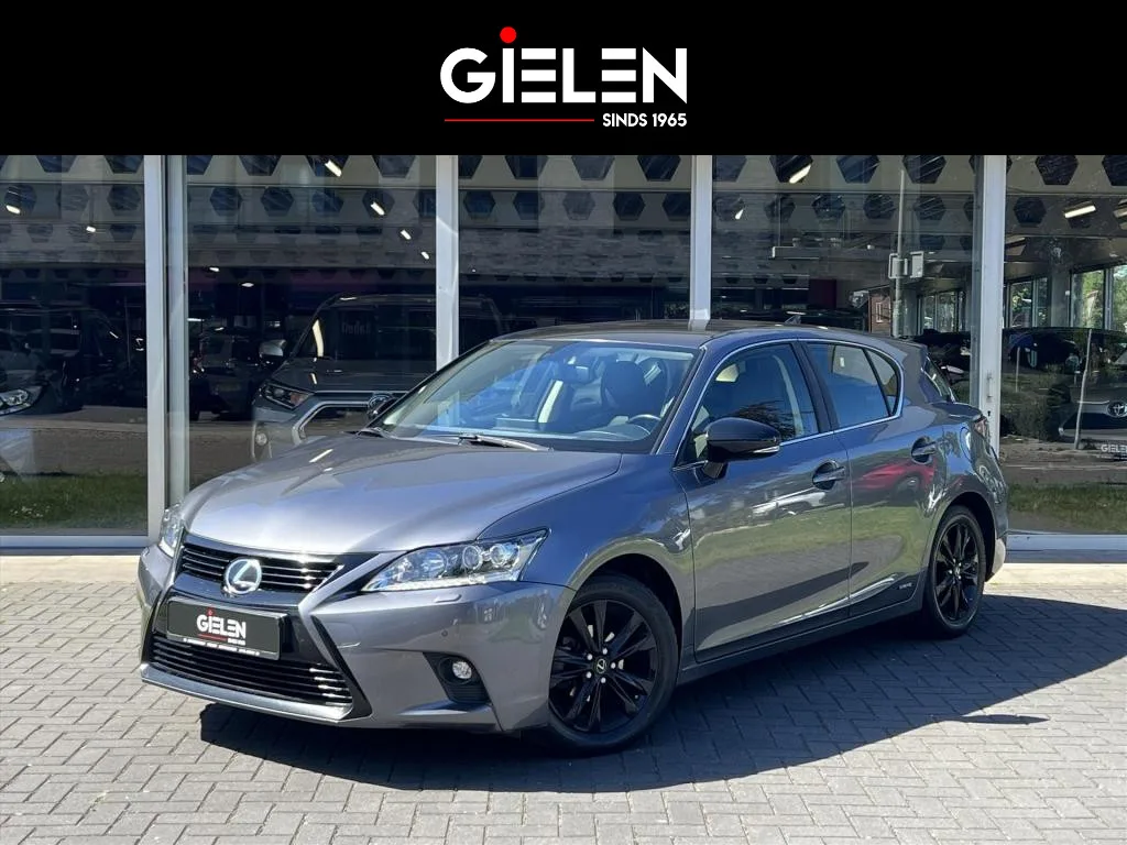 Lexus CT (2016) — foto 1
