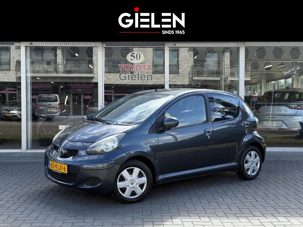 Toyota Aygo (2010) — foto 1
