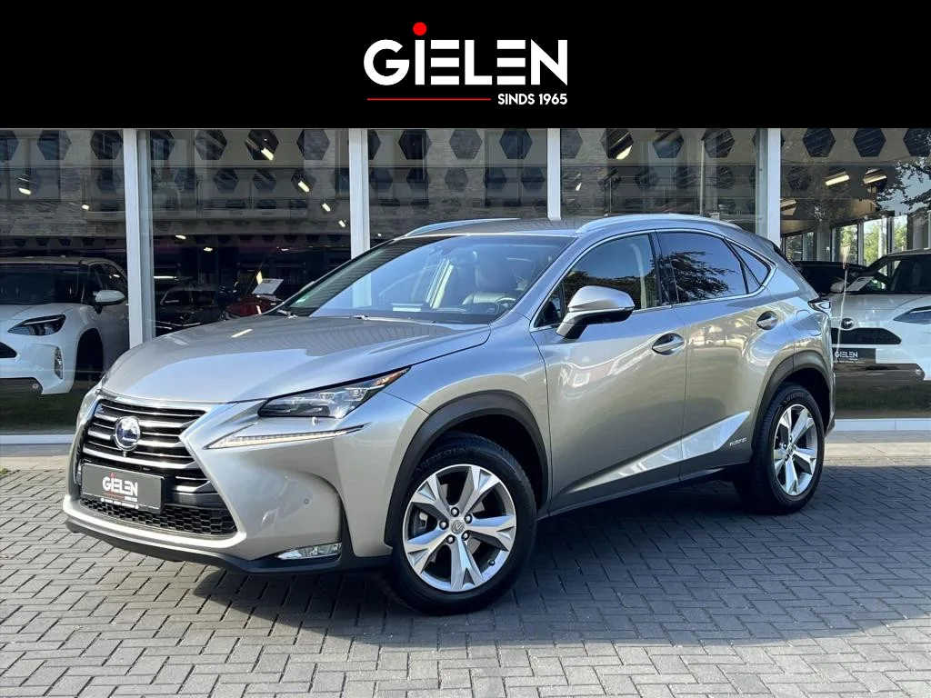 Lexus NX (2015) — foto 1