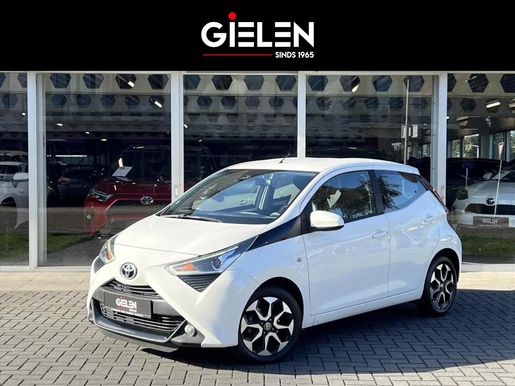 Toyota Aygo (2019) — foto 1