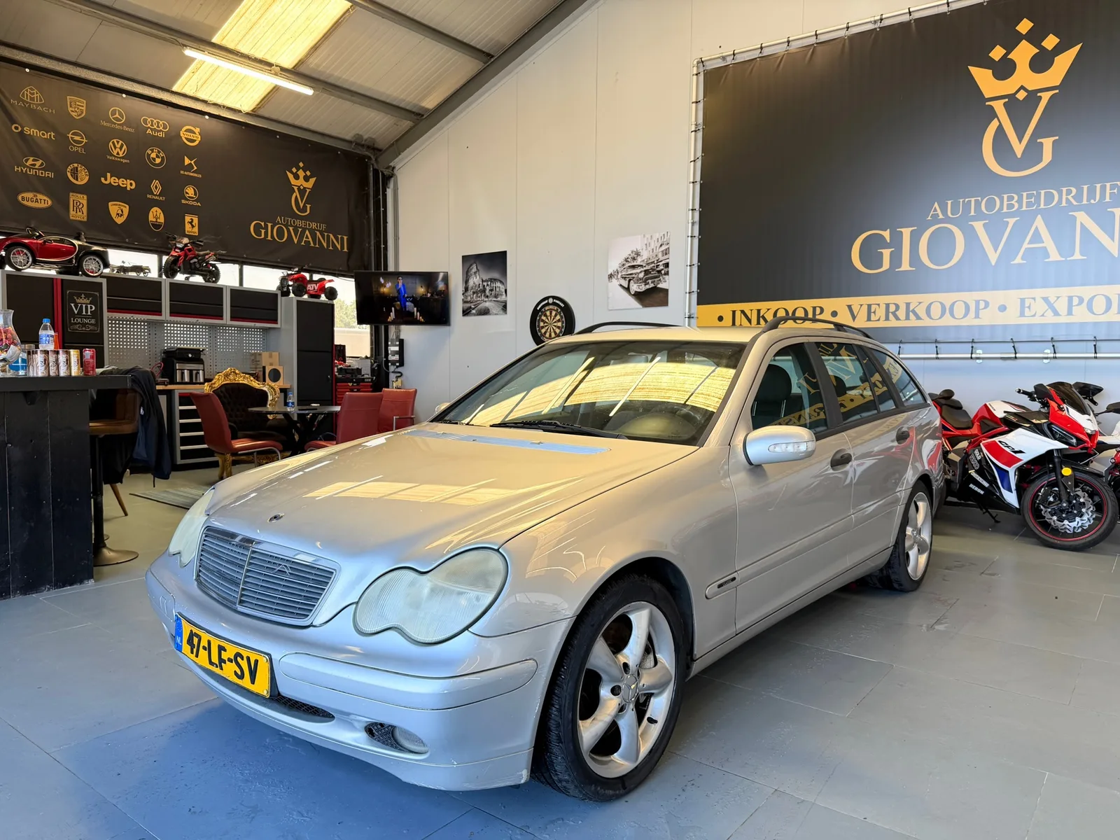 Mercedes-Benz C-Klasse (2003) — foto 1