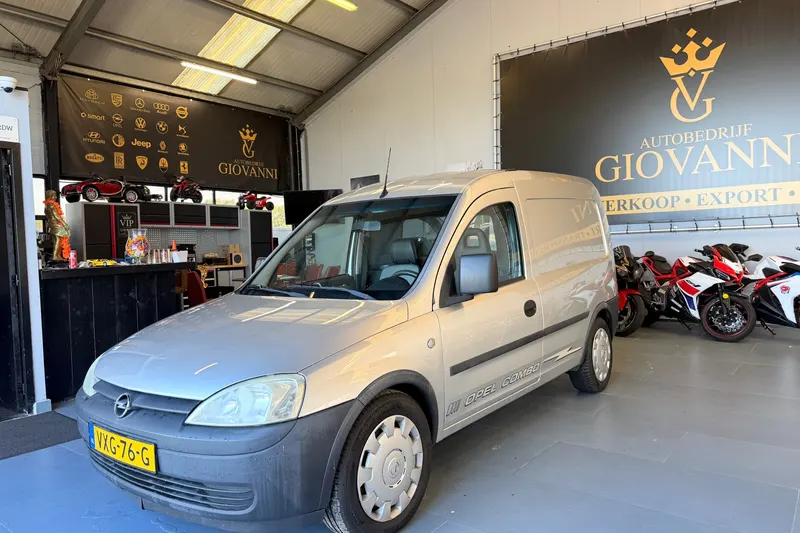 Opel Combo (2006)