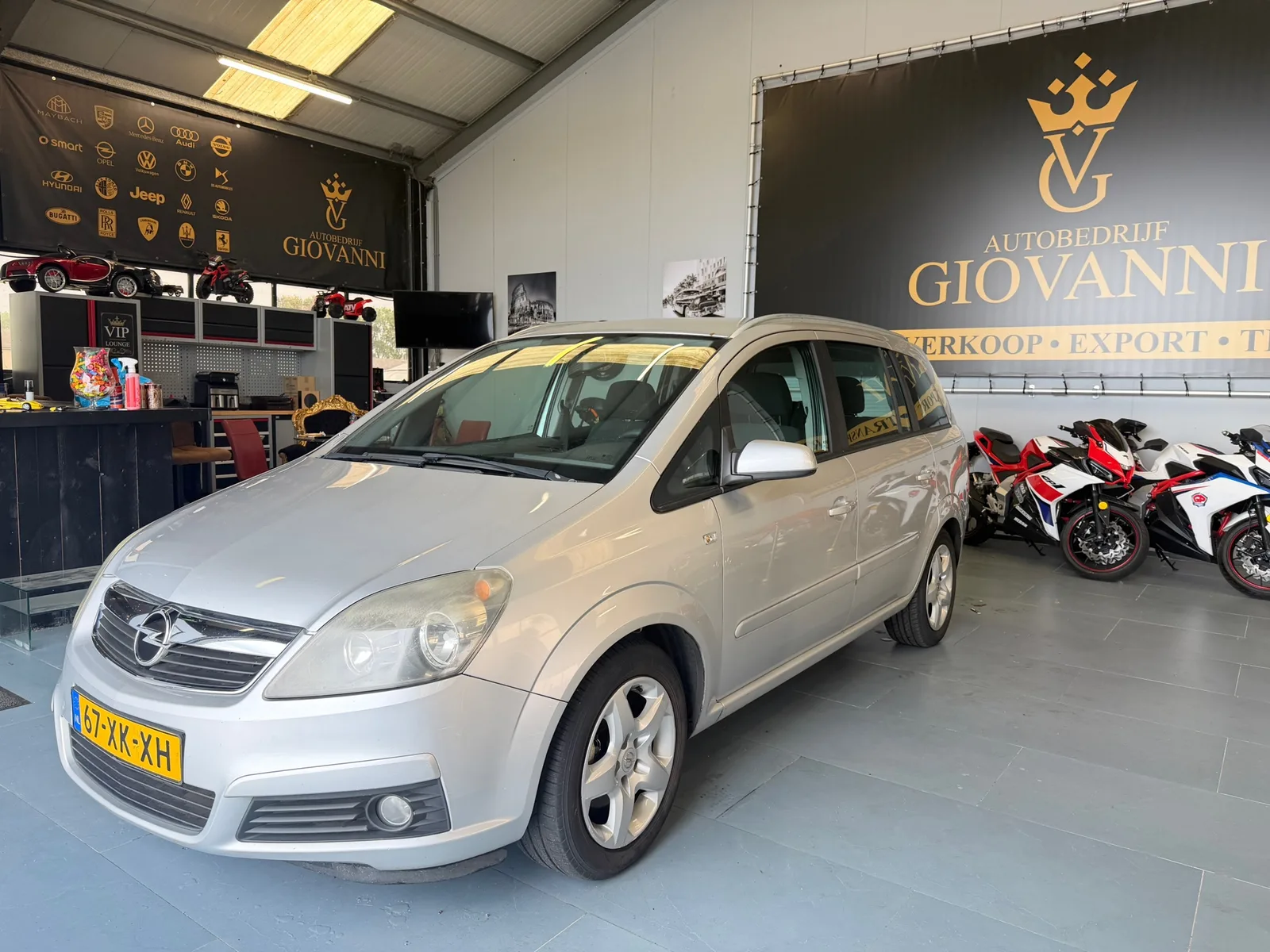 Opel Zafira (2007) — foto 1