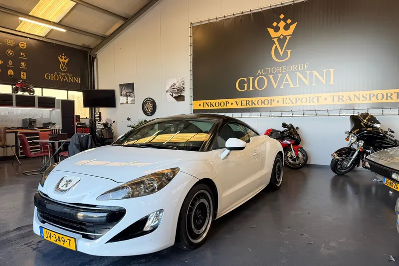 Peugeot RCZ (2011)