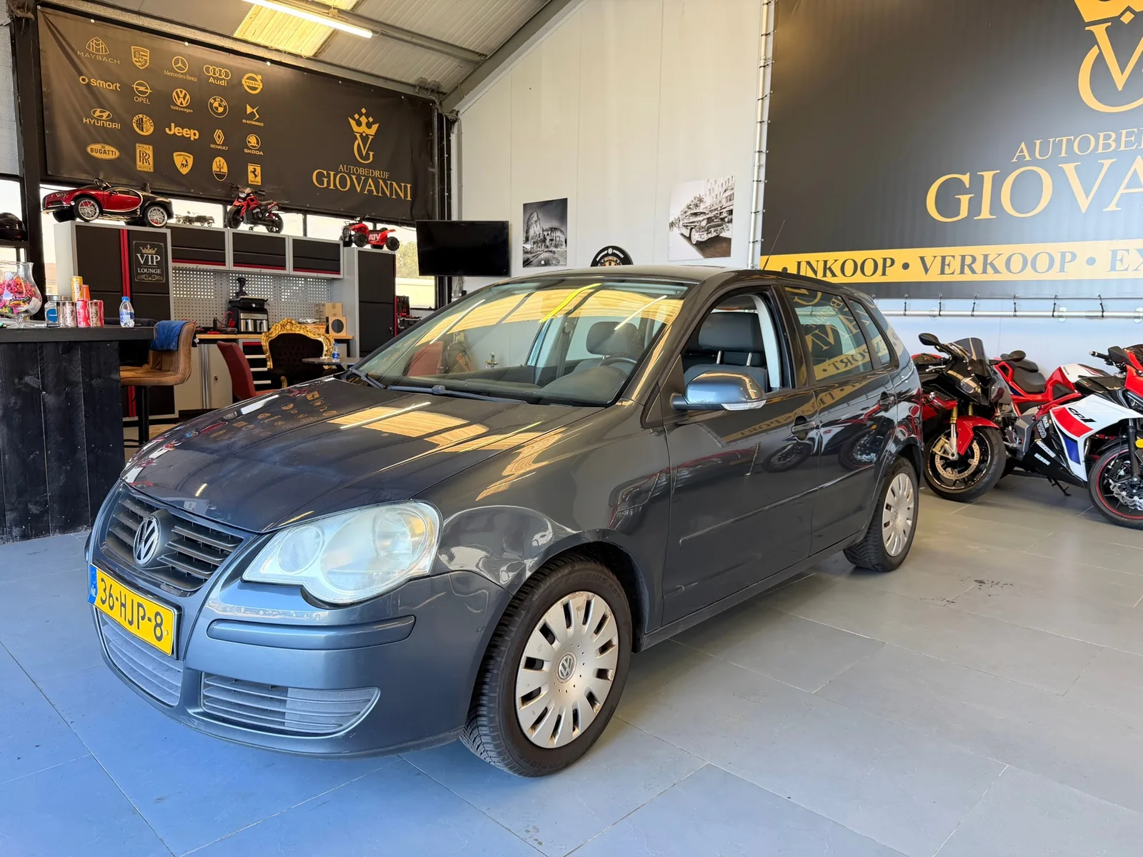 Volkswagen Polo (2009) — foto 1