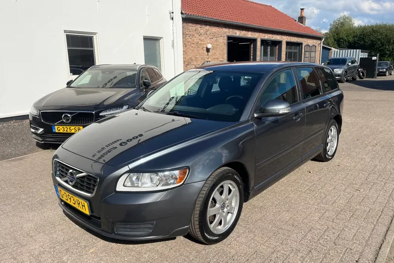 Volvo V50 (2011)