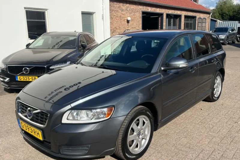 Volvo V50 (2011)