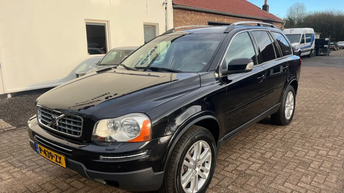 Volvo XC90 (2007) — foto 1