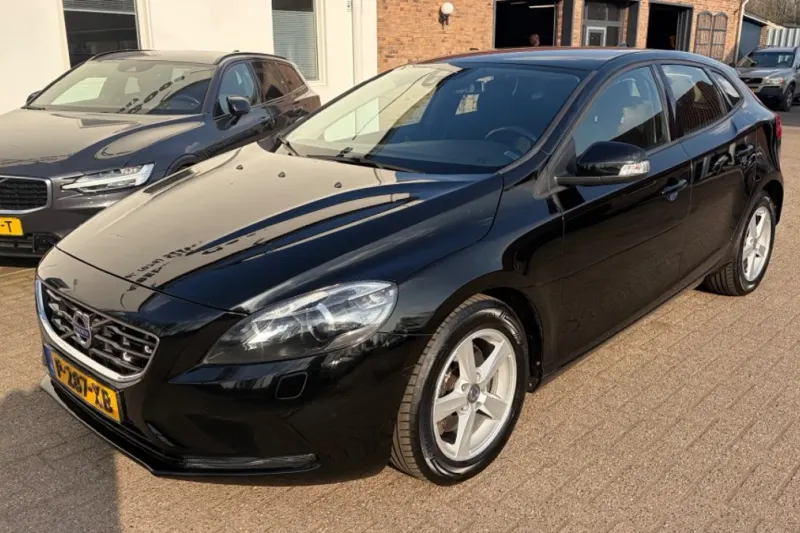 Volvo V40 (2014)